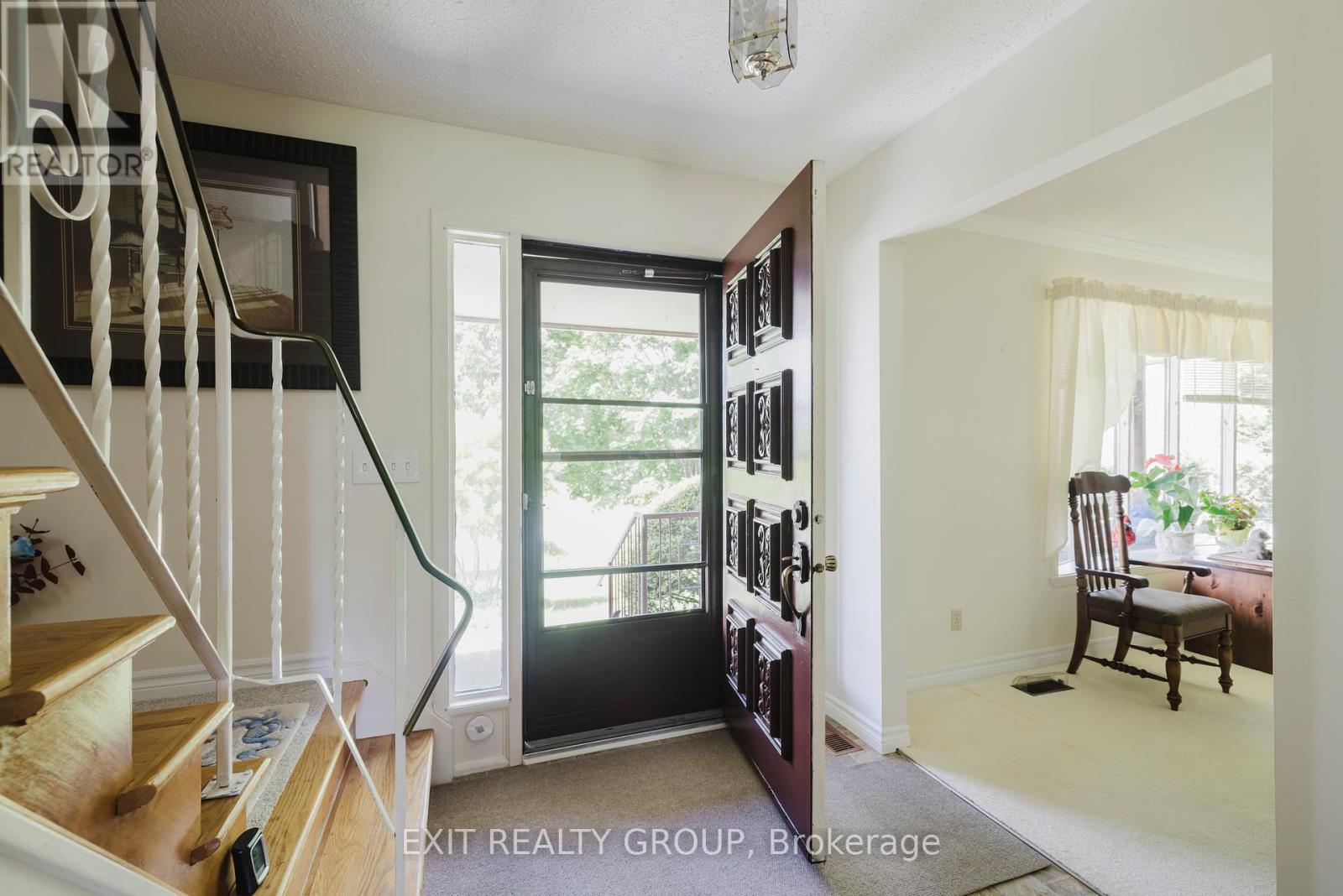 152 Chatterton Valley Crescent, Quinte West, Ontario  K0K 2B0 - Photo 6 - X12161570