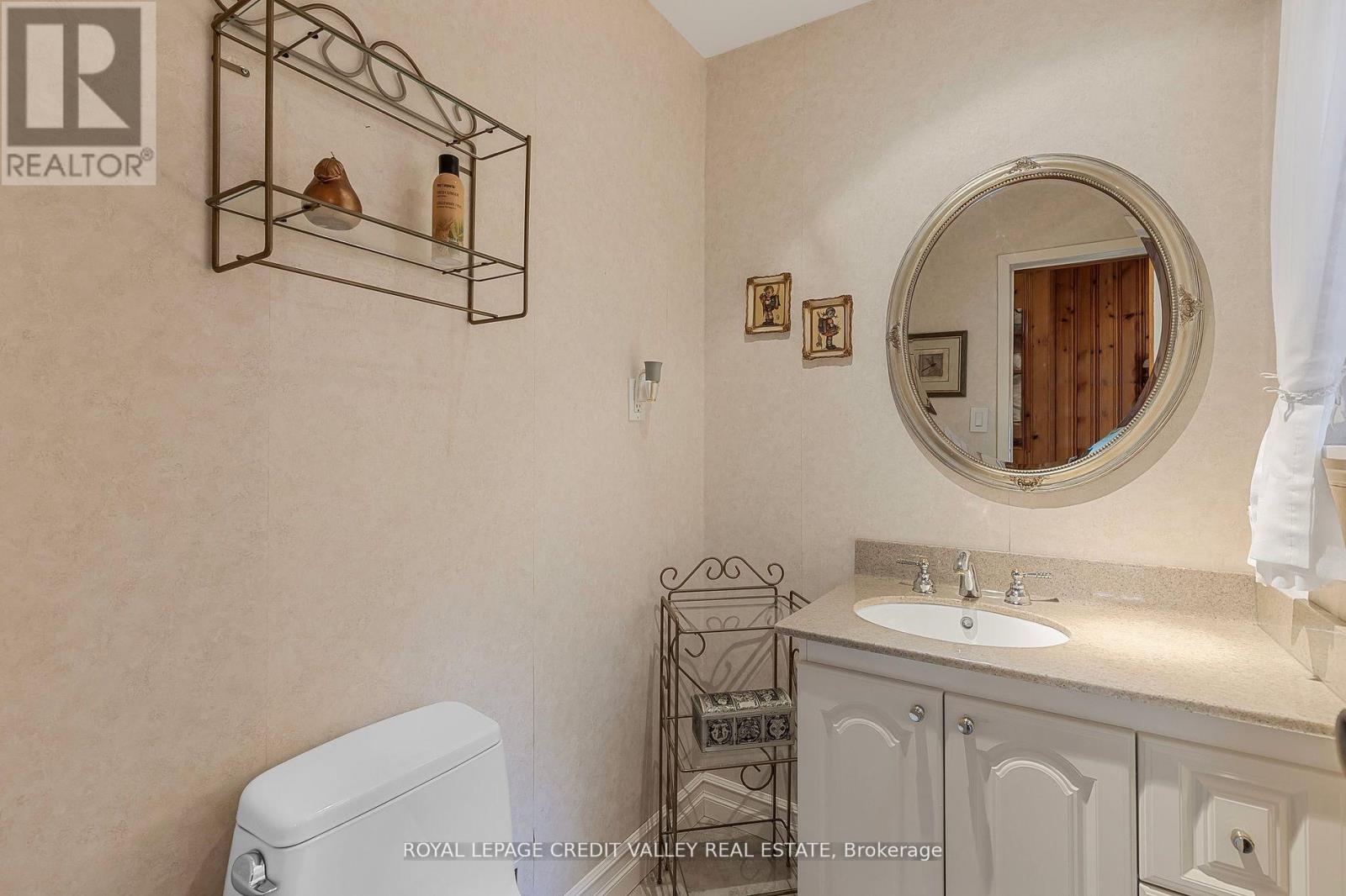 9 Norval Crescent, Brampton, Ontario  L6W 1J1 - Photo 24 - W12161553