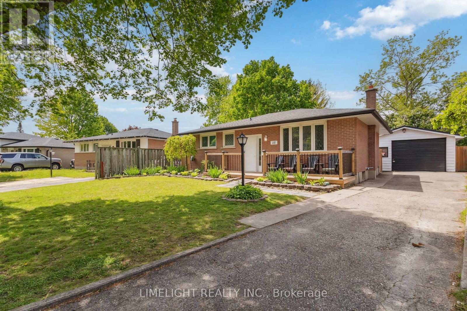 15 Oneida Road, London East, Ontario  N5V 2X2 - Photo 46 - X12161421