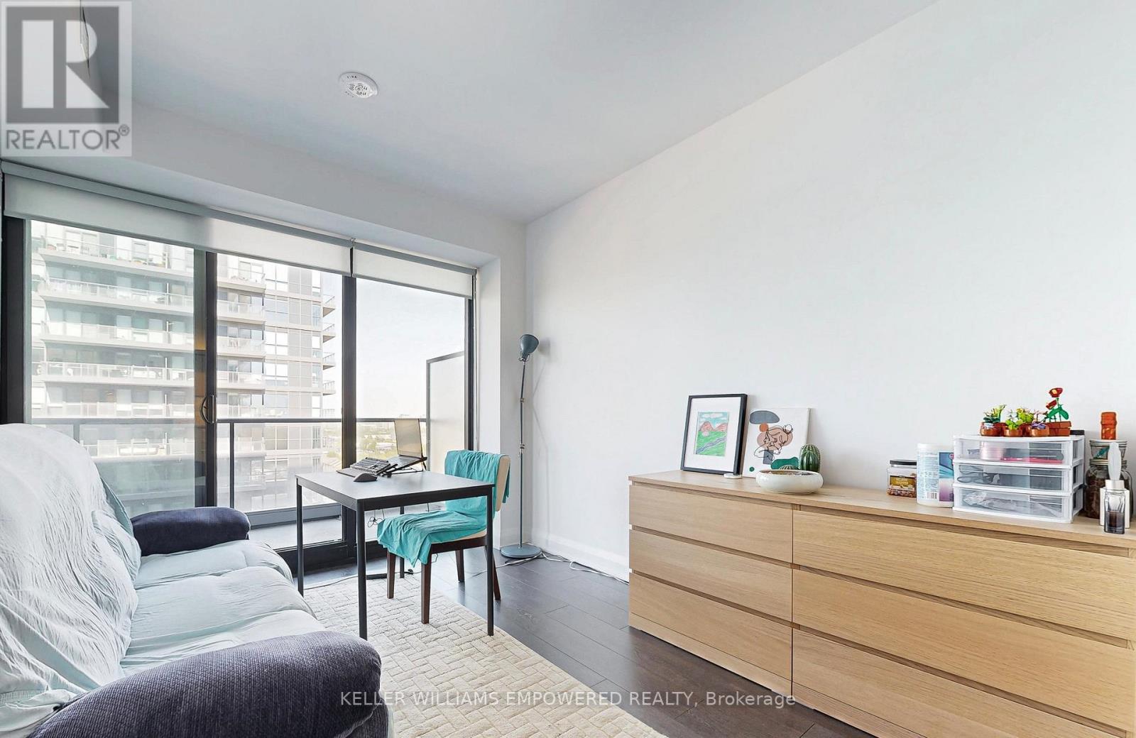 1307 - 33 Frederick Todd Way, Toronto, Ontario  M4G 0C9 - Photo 13 - C12161134