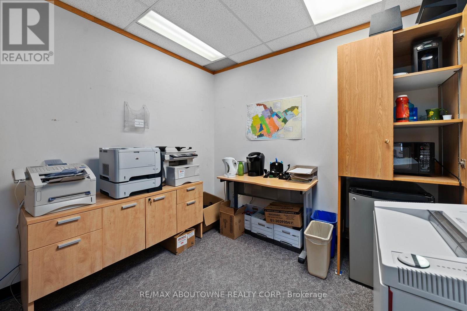 54 Dundas Street E, Belleville, Ontario  K8N 1B8 - Photo 15 - X12161397