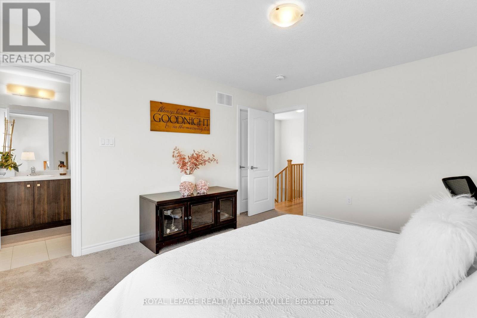 212 Explorer Way, Thorold, Ontario  L2V 0K2 - Photo 25 - X12161481
