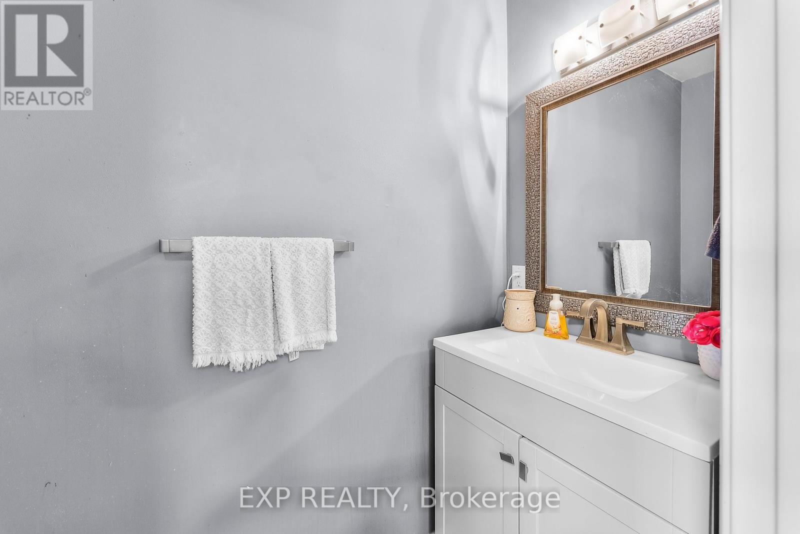 84 - 8141 Coventry Road, Niagara Falls, Ontario  L2H 2X7 - Photo 12 - X12161516