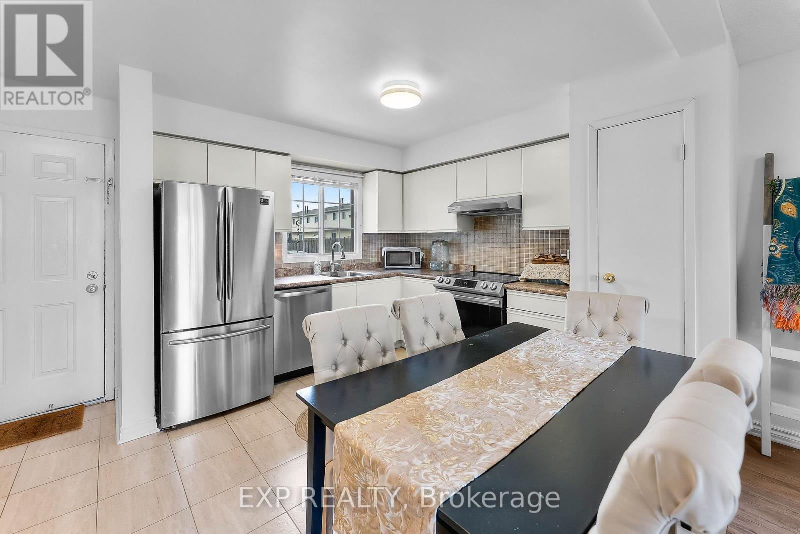 Property at 84 - 8141 COVENTRY ROAD image 4