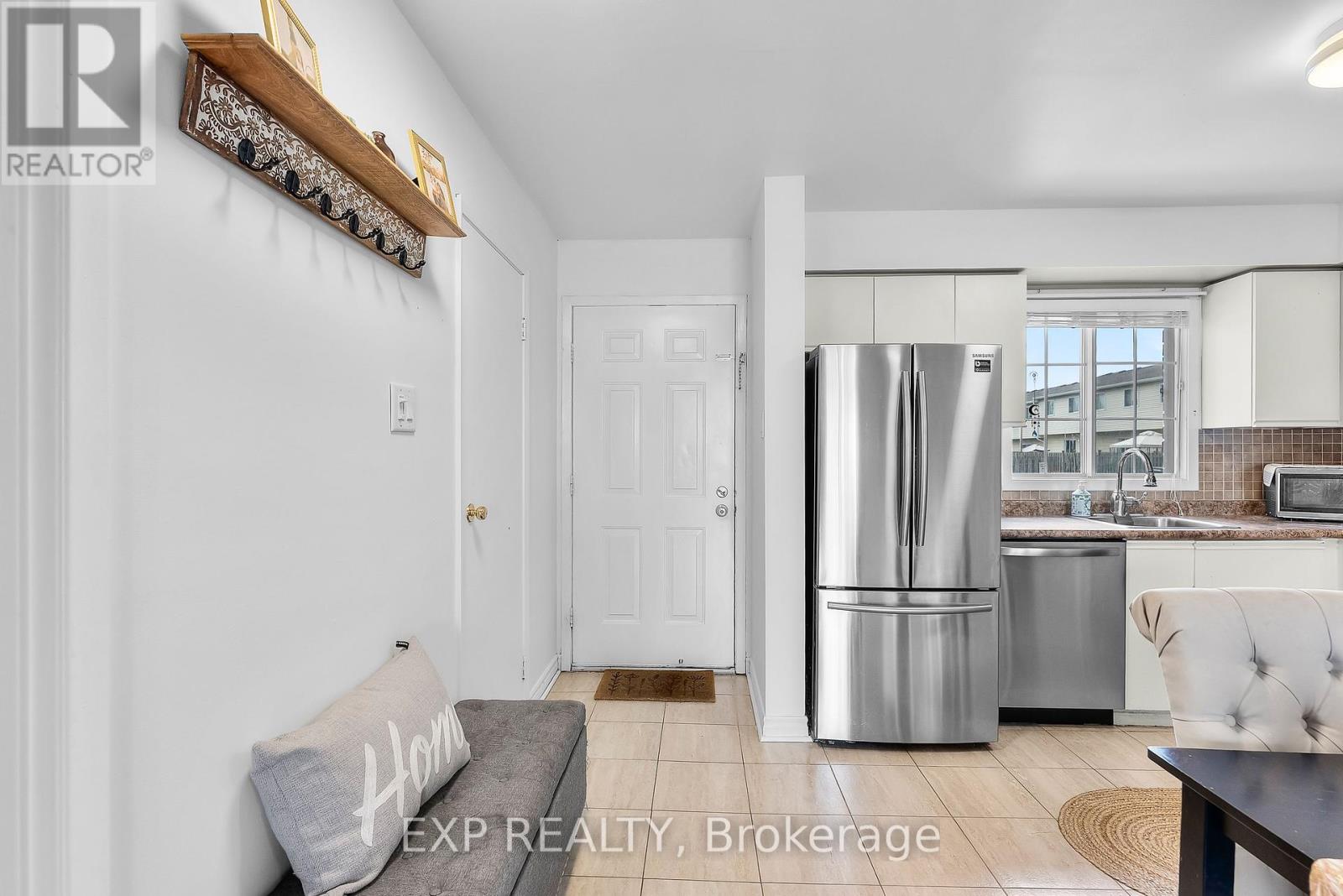 Property at 84 - 8141 COVENTRY ROAD image 5