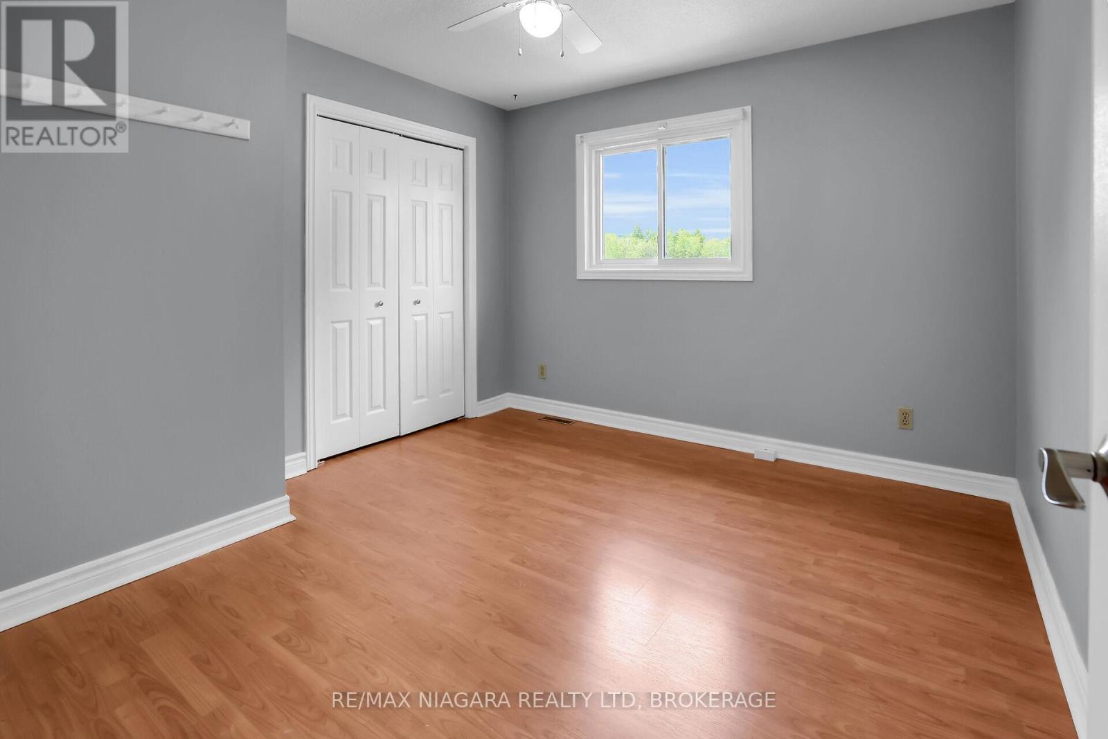 5993 Crimson Drive, Niagara Falls, Ontario  L2G 7T2 - Photo 24 - X12161382