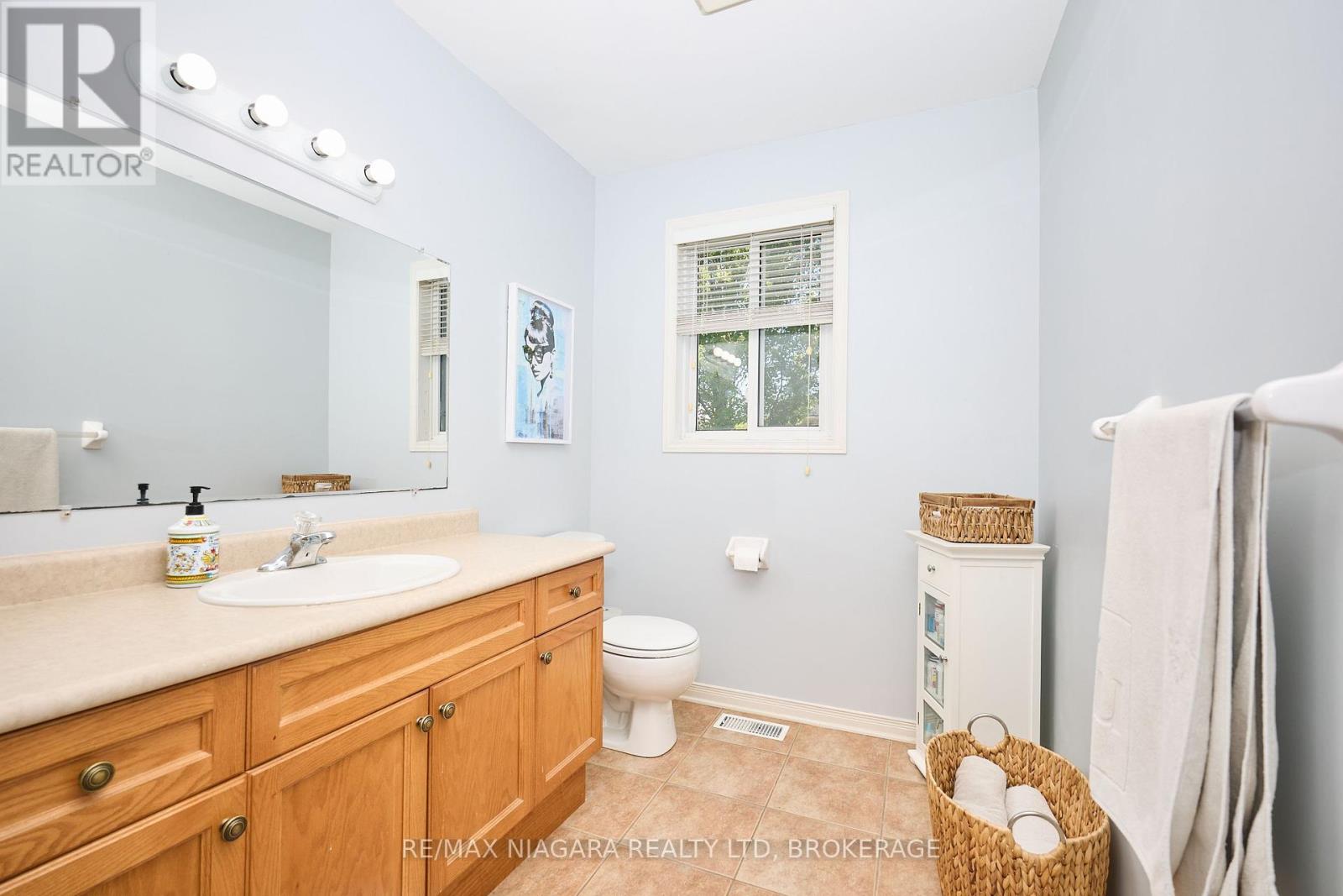 349 Lea Crescent, Welland, Ontario  L3C 7J8 - Photo 25 - X12161420