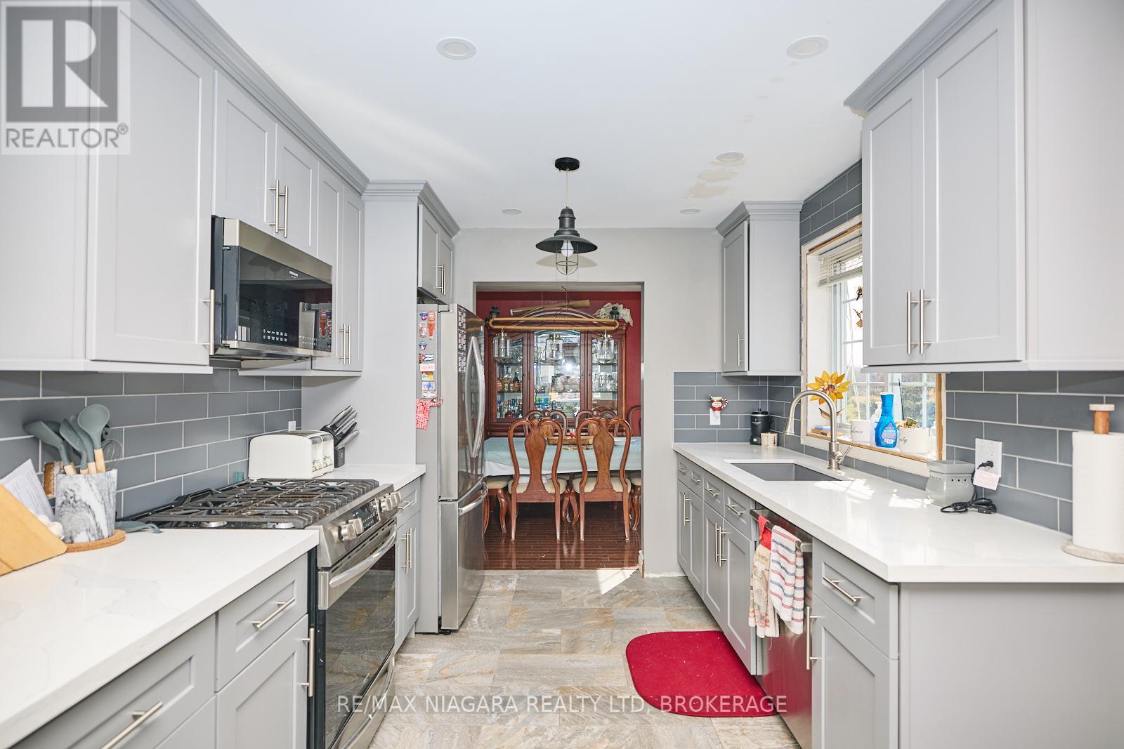 4821 Sherkston Road, Port Colborne, Ontario  L0S 1R0 - Photo 10 - X12161503