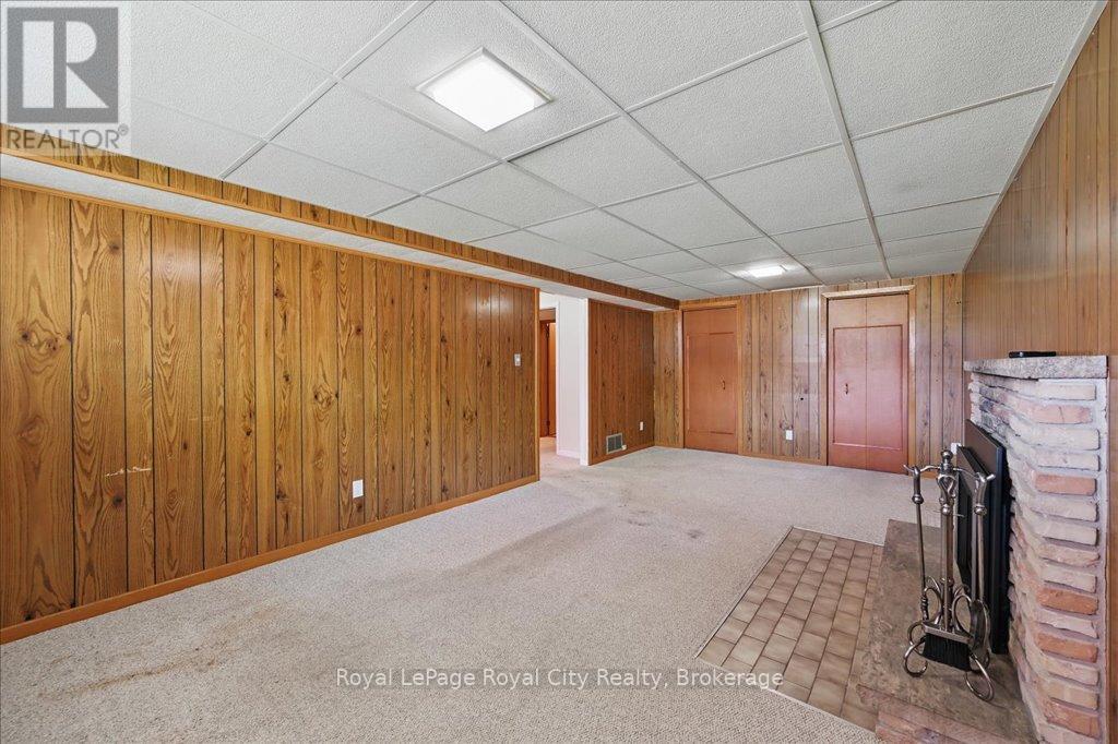 701 Castleguard Crescent, Burlington, Ontario  L7N 2W7 - Photo 35 - W12161495