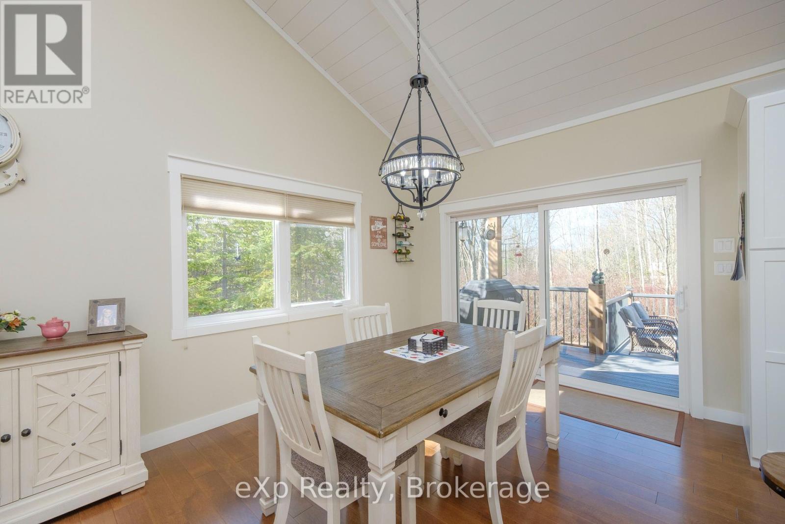 94 Birch Street, South Bruce Peninsula, Ontario  N0H 2G0 - Photo 13 - X12110263