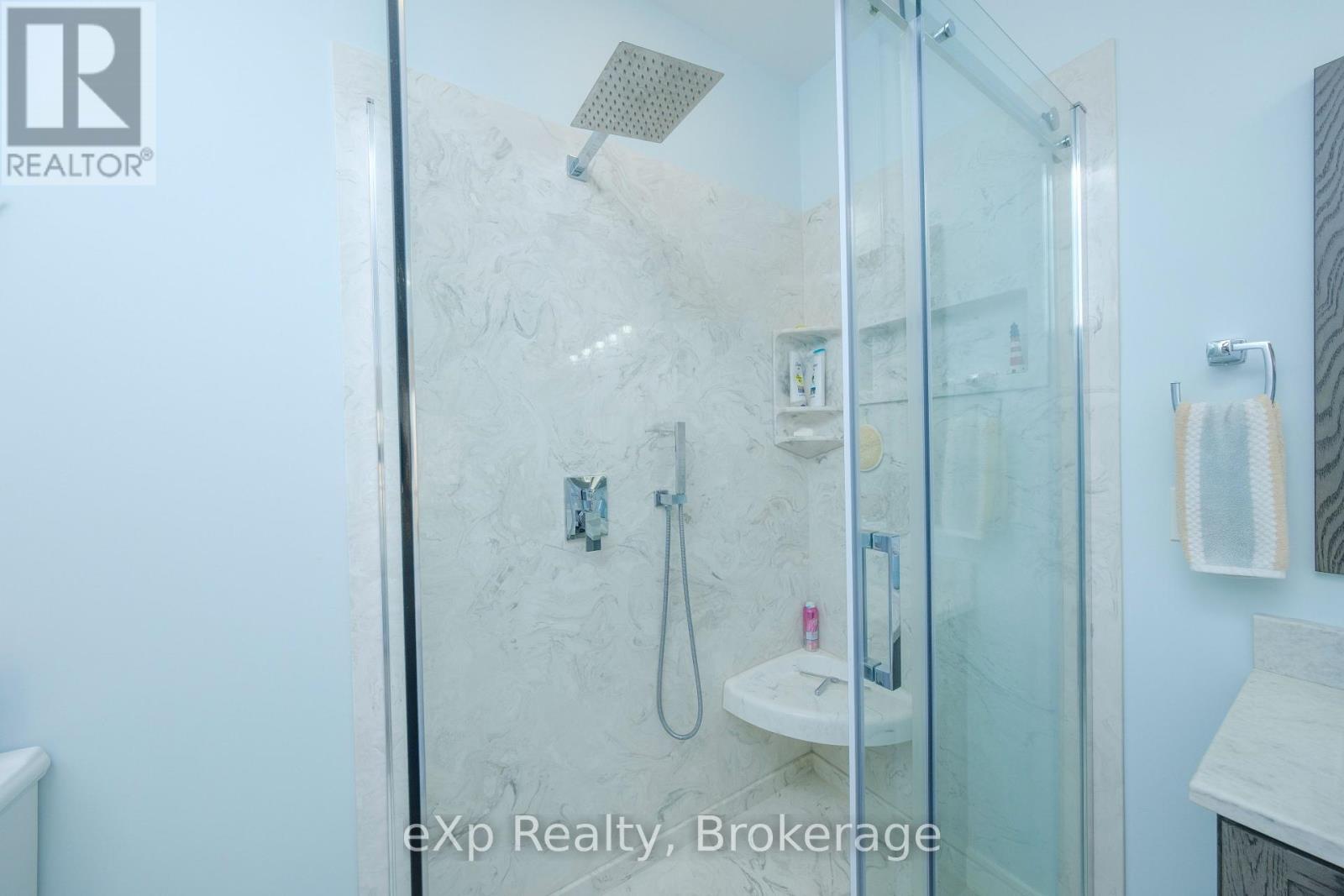 94 Birch Street, South Bruce Peninsula, Ontario  N0H 2G0 - Photo 20 - X12110263