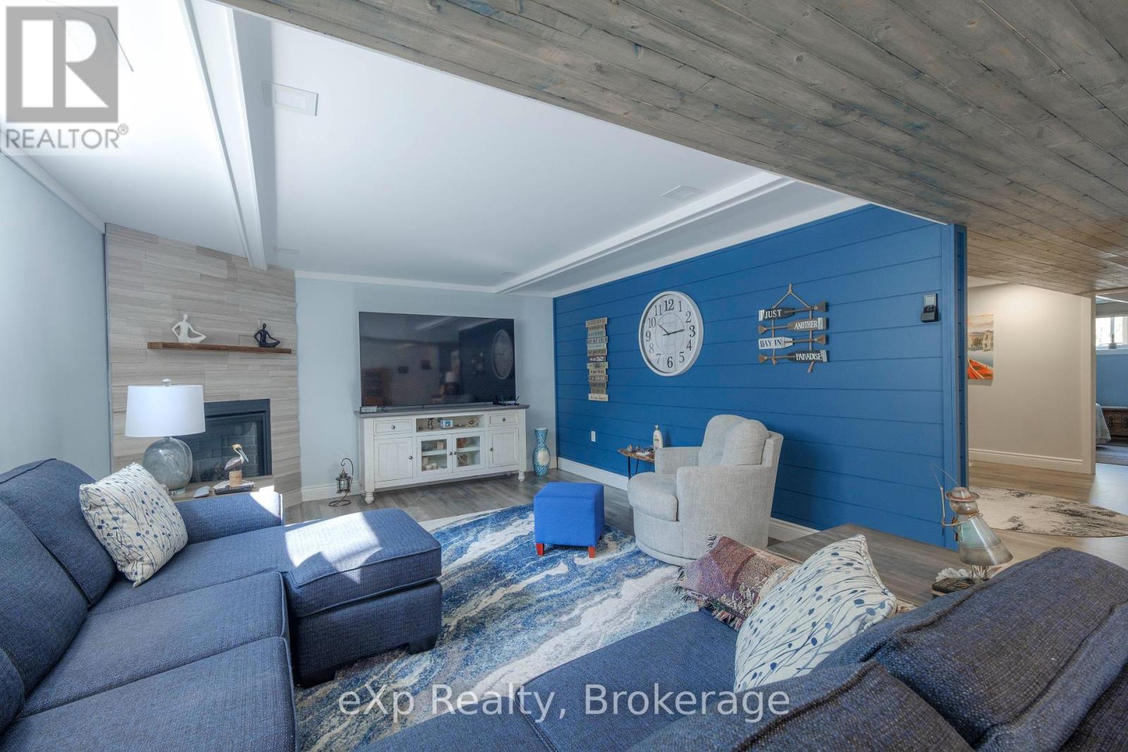 94 Birch Street, South Bruce Peninsula, Ontario  N0H 2G0 - Photo 28 - X12110263
