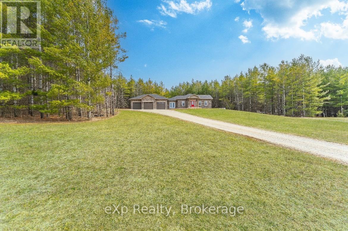 615641 HAMILTON LANE, West Grey, Ontario