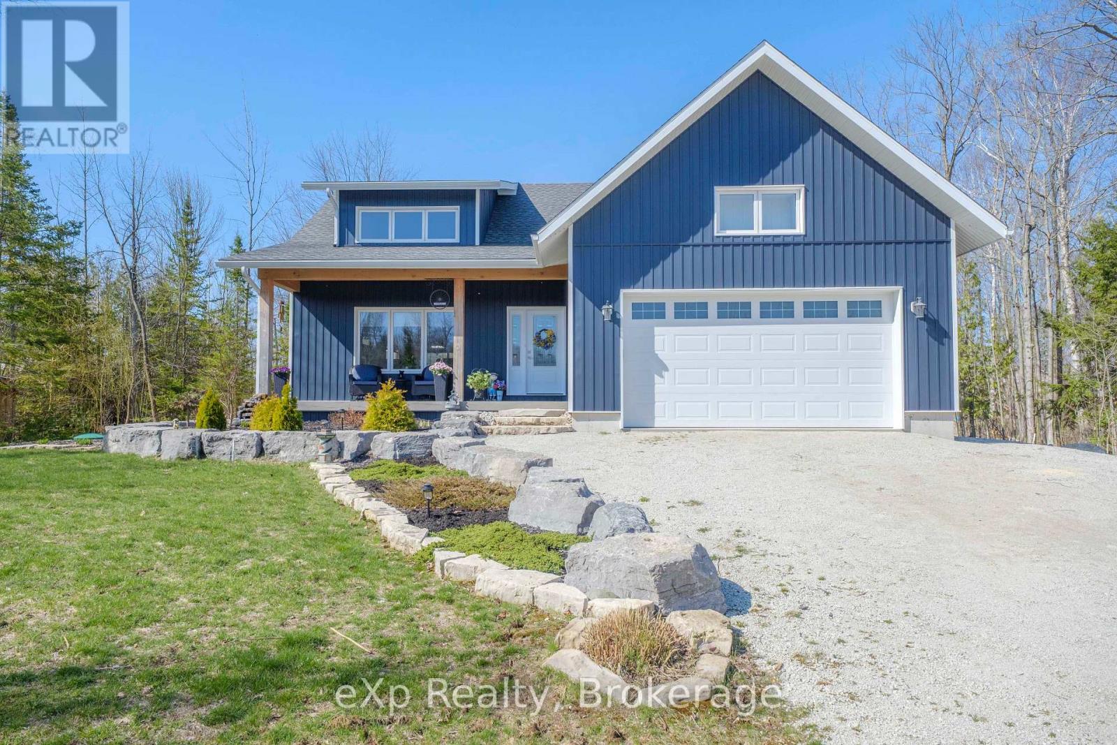 94 Birch Street, South Bruce Peninsula, Ontario  N0H 2G0 - Photo 4 - X12110263
