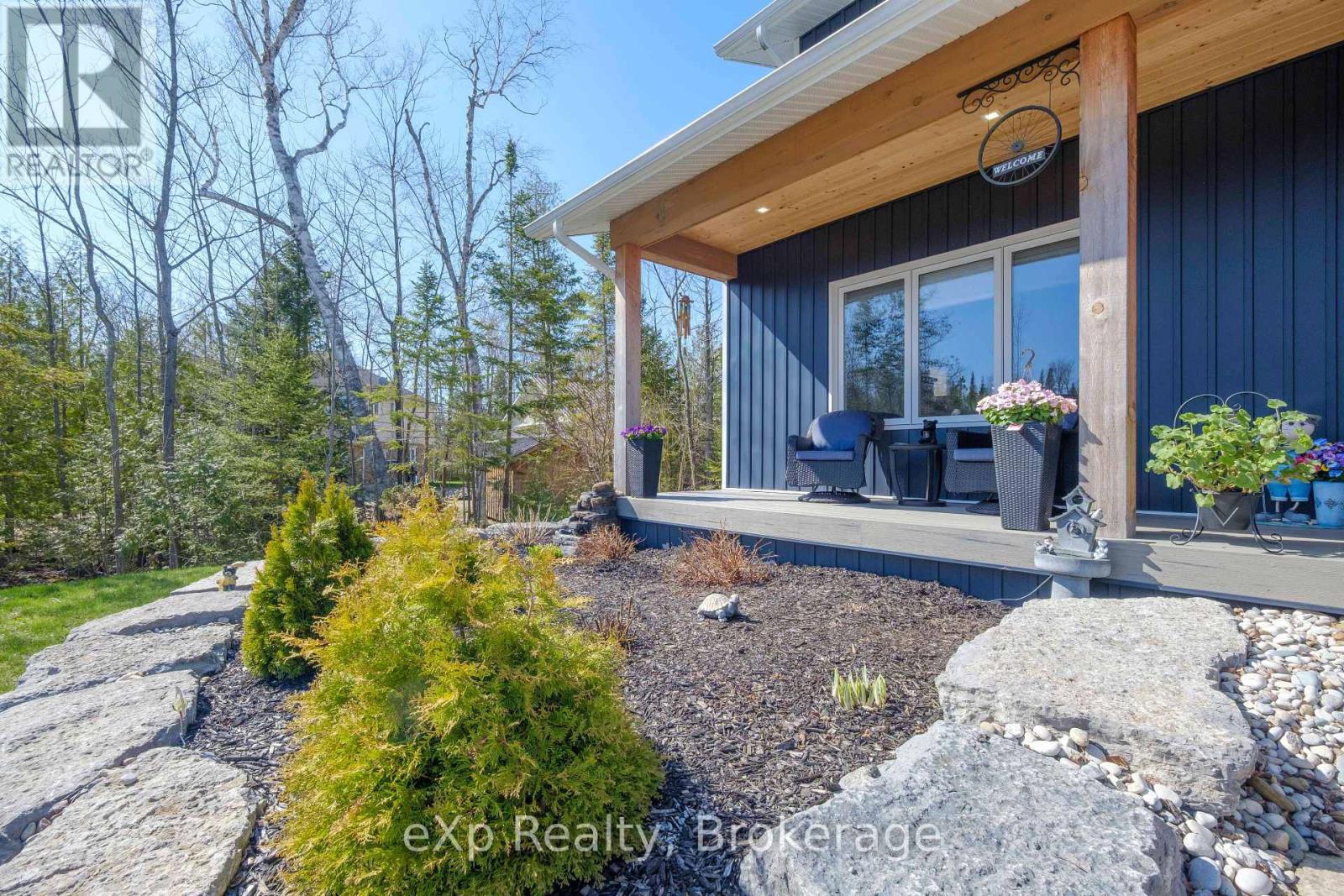 94 Birch Street, South Bruce Peninsula, Ontario  N0H 2G0 - Photo 36 - X12110263