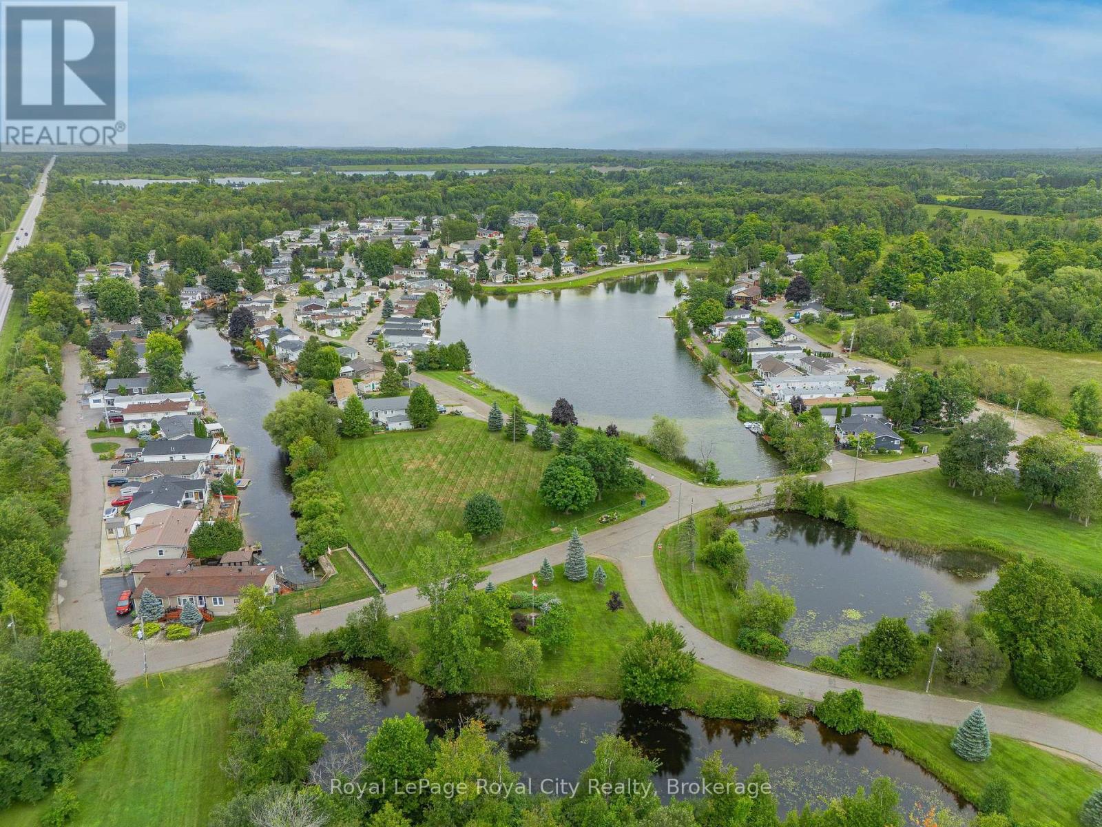 40 Bullfrog Drive, Puslinch, Ontario  N0B 2J0 - Photo 28 - X12126067