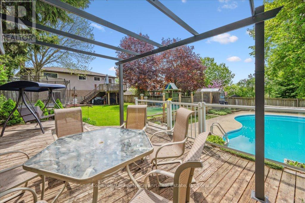 31 Carey Crescent, Guelph, Ontario  N1H 7J9 - Photo 29 - X12153506