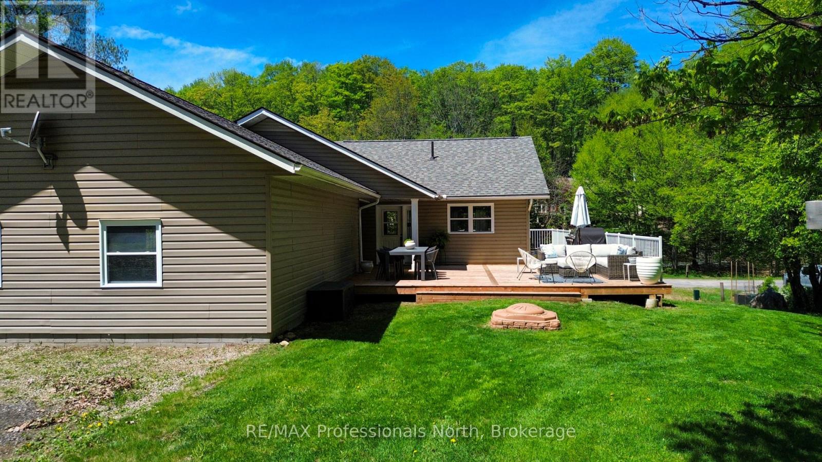 47 Farmcrest Avenue, Dysart Et Al, Ontario  K0M 1S0 - Photo 43 - X12161436
