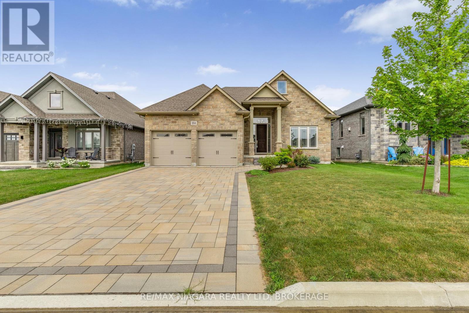 254 Lancaster Drive, Port Colborne (Sugarloaf), Ontario  L3K 0A8 - Photo 16 - X12164702