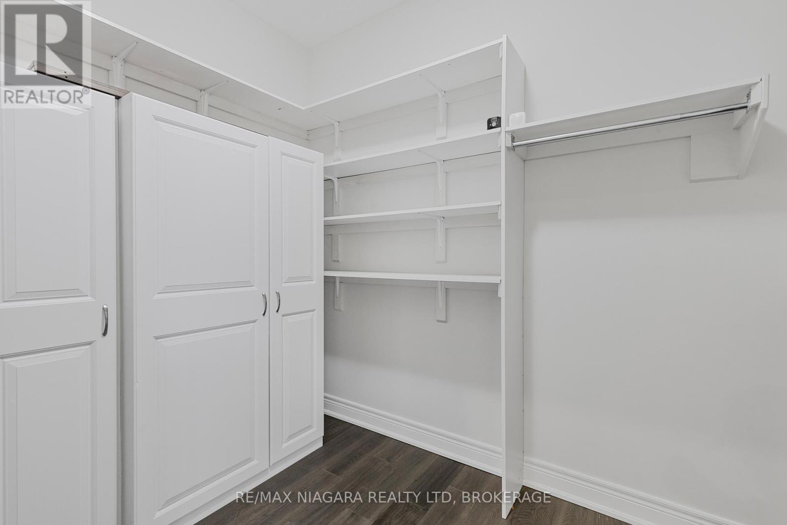 254 Lancaster Drive, Port Colborne (Sugarloaf), Ontario  L3K 0A8 - Photo 31 - X12164702