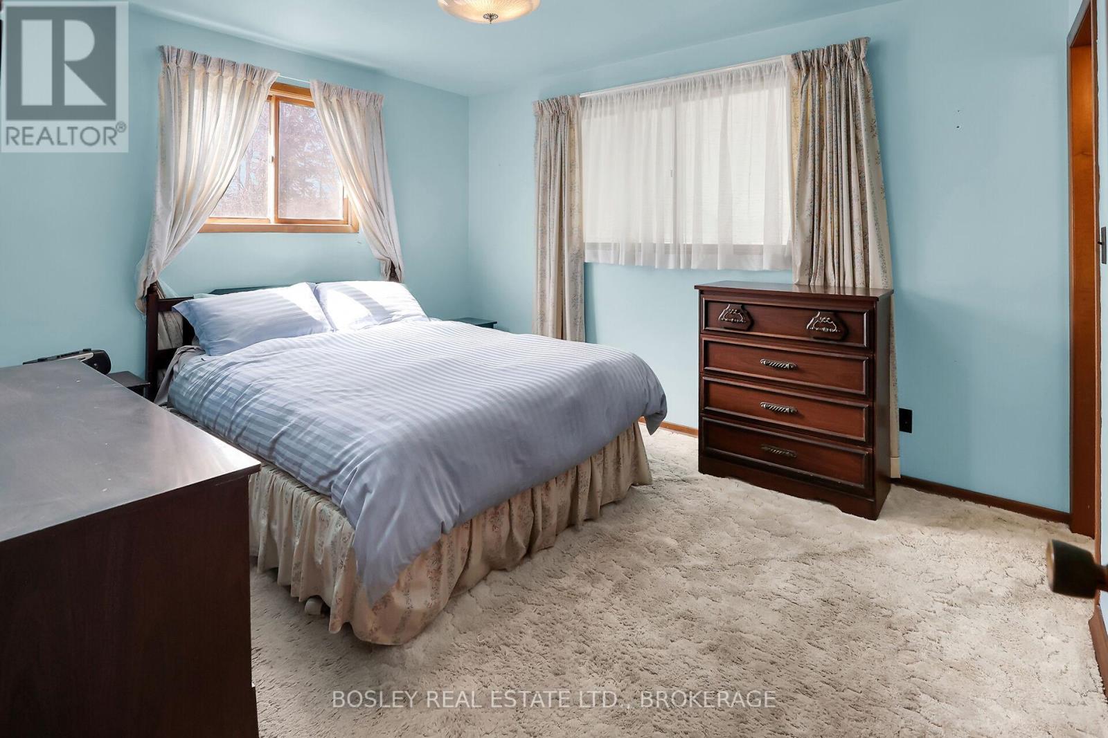 1320 Niagara Stone Road, Niagara-On-The-Lake, Ontario  L0S 1T0 - Photo 10 - X12164764