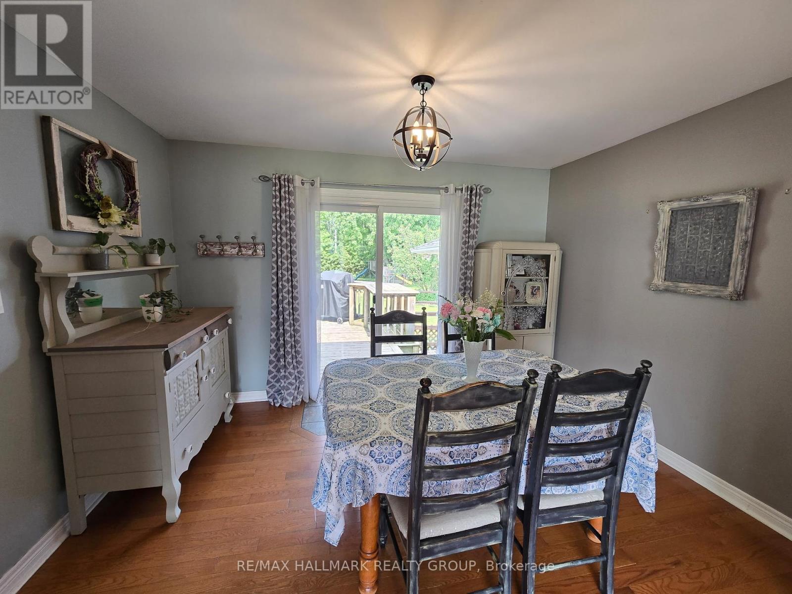 5437 Brinston Road, South Dundas, Ontario  K0E 1K0 - Photo 10 - X12153739