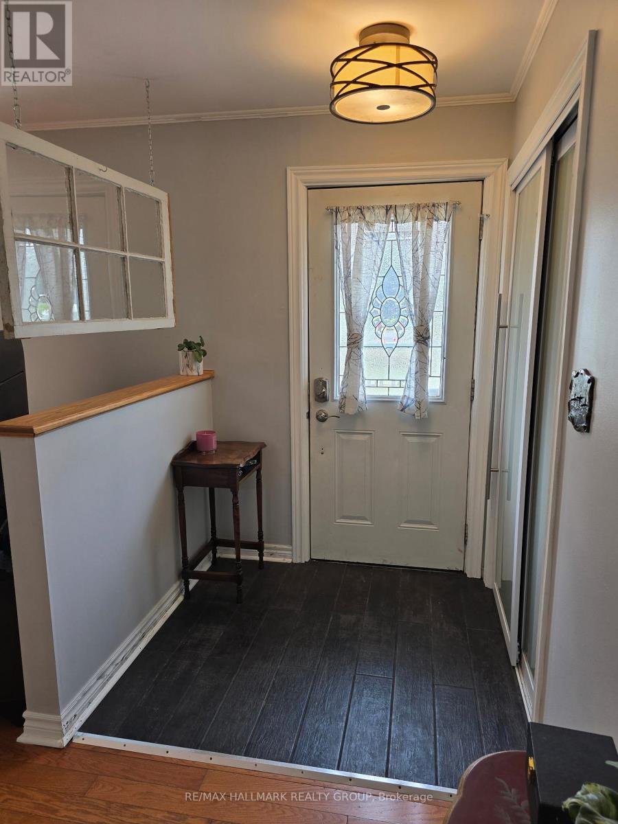 5437 Brinston Road, South Dundas, Ontario  K0E 1K0 - Photo 6 - X12153739