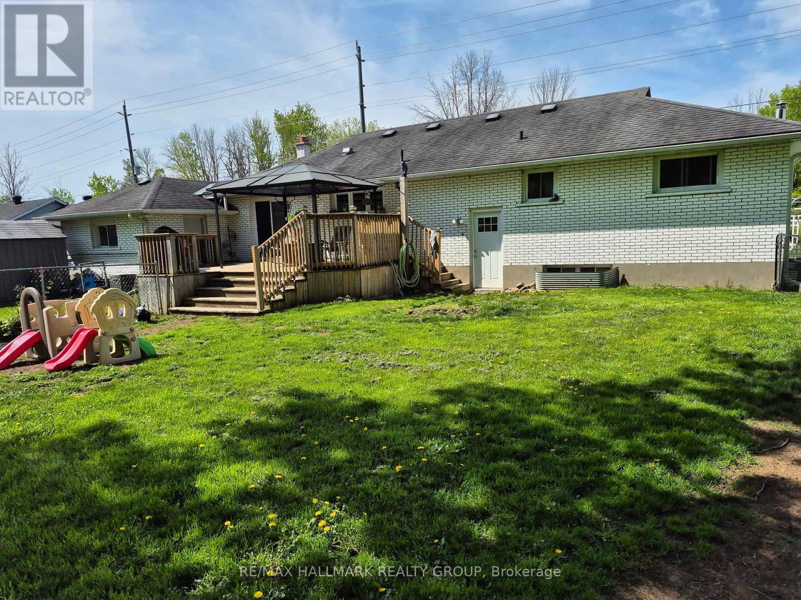 5437 Brinston Road, South Dundas, Ontario  K0E 1K0 - Photo 32 - X12153739