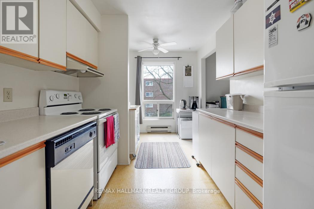 10 - 268 Presland Road, Ottawa, Ontario  K1K 2B8 - Photo 8 - X12161394