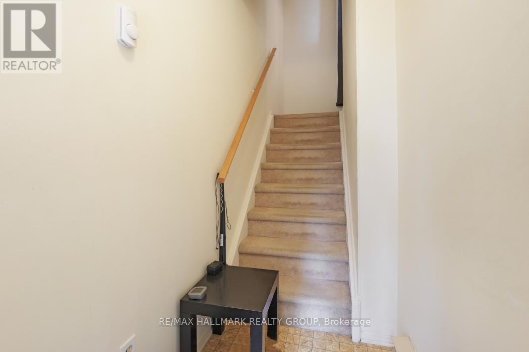 10 - 268 Presland Road, Ottawa, Ontario  K1K 2B8 - Photo 6 - X12161394