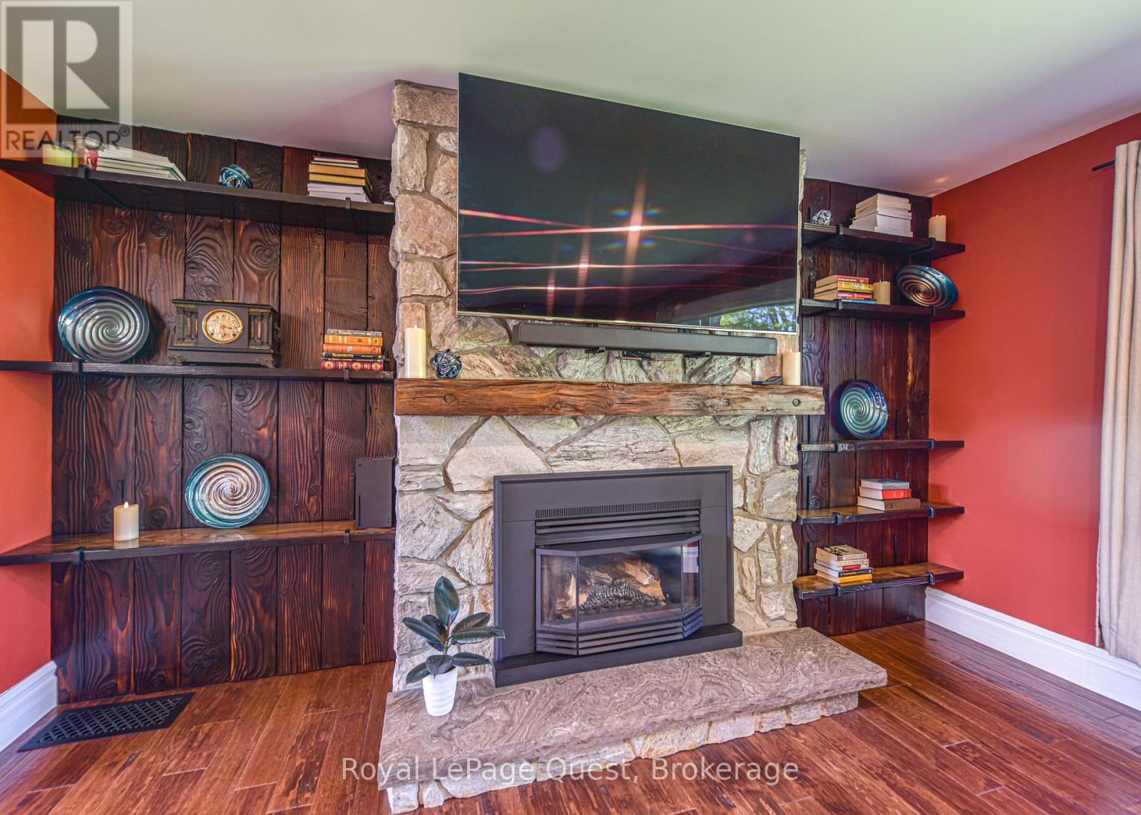 138 Bass Line, Oro-Medonte, Ontario  L3V 0J9 - Photo 12 - S12164736