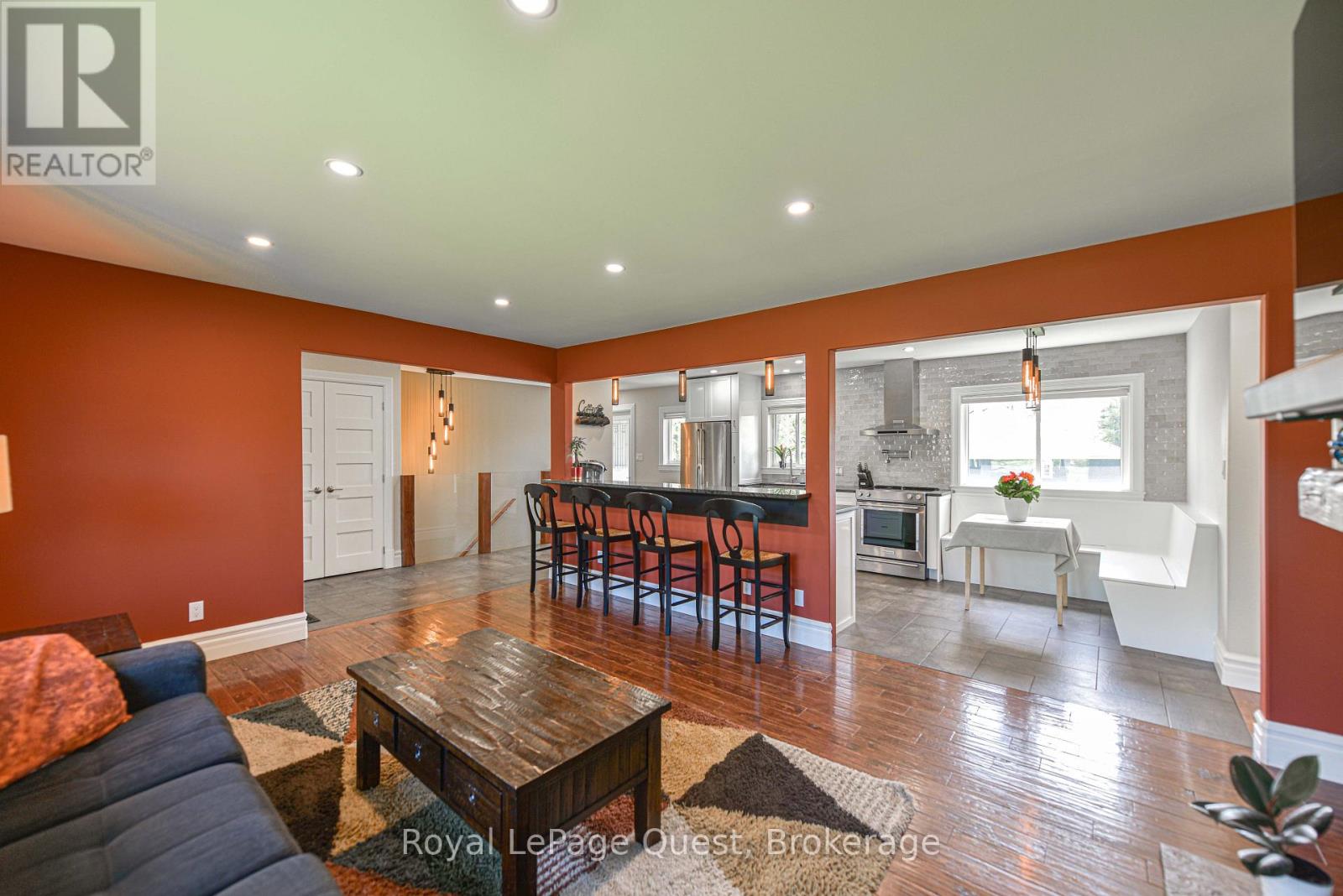 138 Bass Line, Oro-Medonte, Ontario  L3V 0J9 - Photo 14 - S12164736