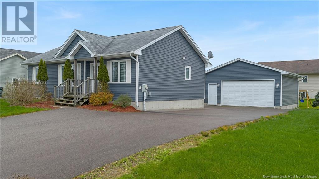 Property at 12 Lamda Avenue image 2