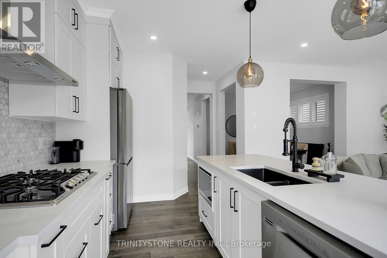 1003 Cottontail Walk, Ottawa, Ontario  K4A 5H6 - Photo 12 - X12164726