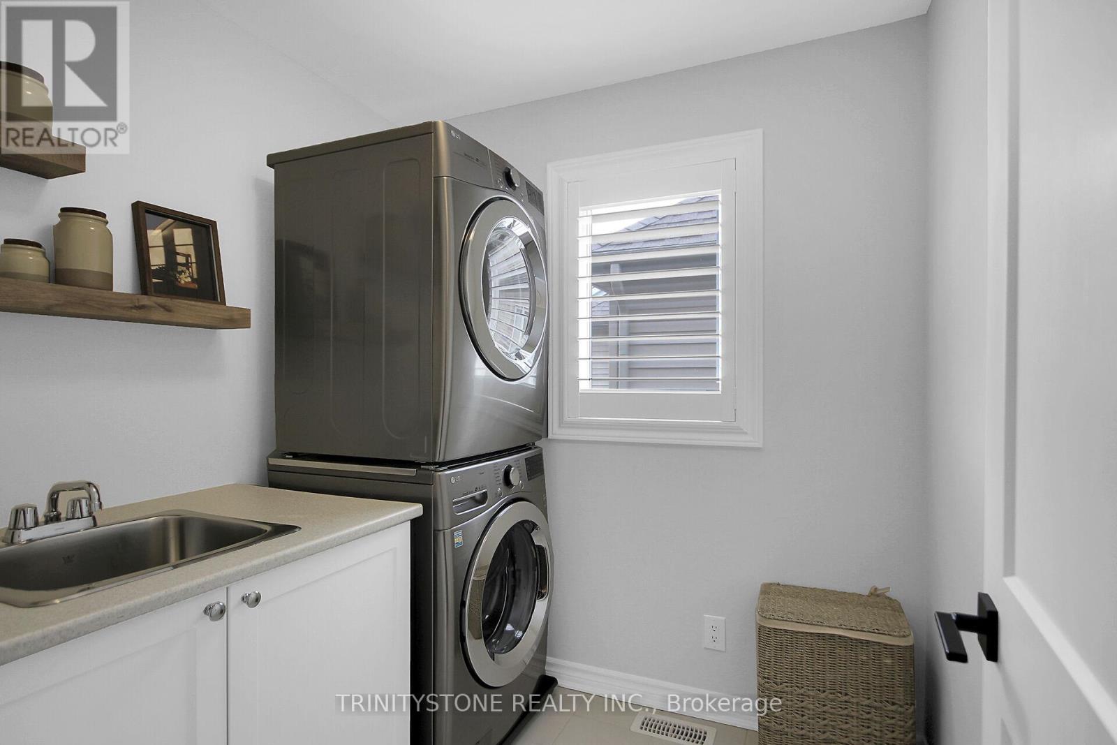 1003 Cottontail Walk, Ottawa, Ontario  K4A 5H6 - Photo 36 - X12164726