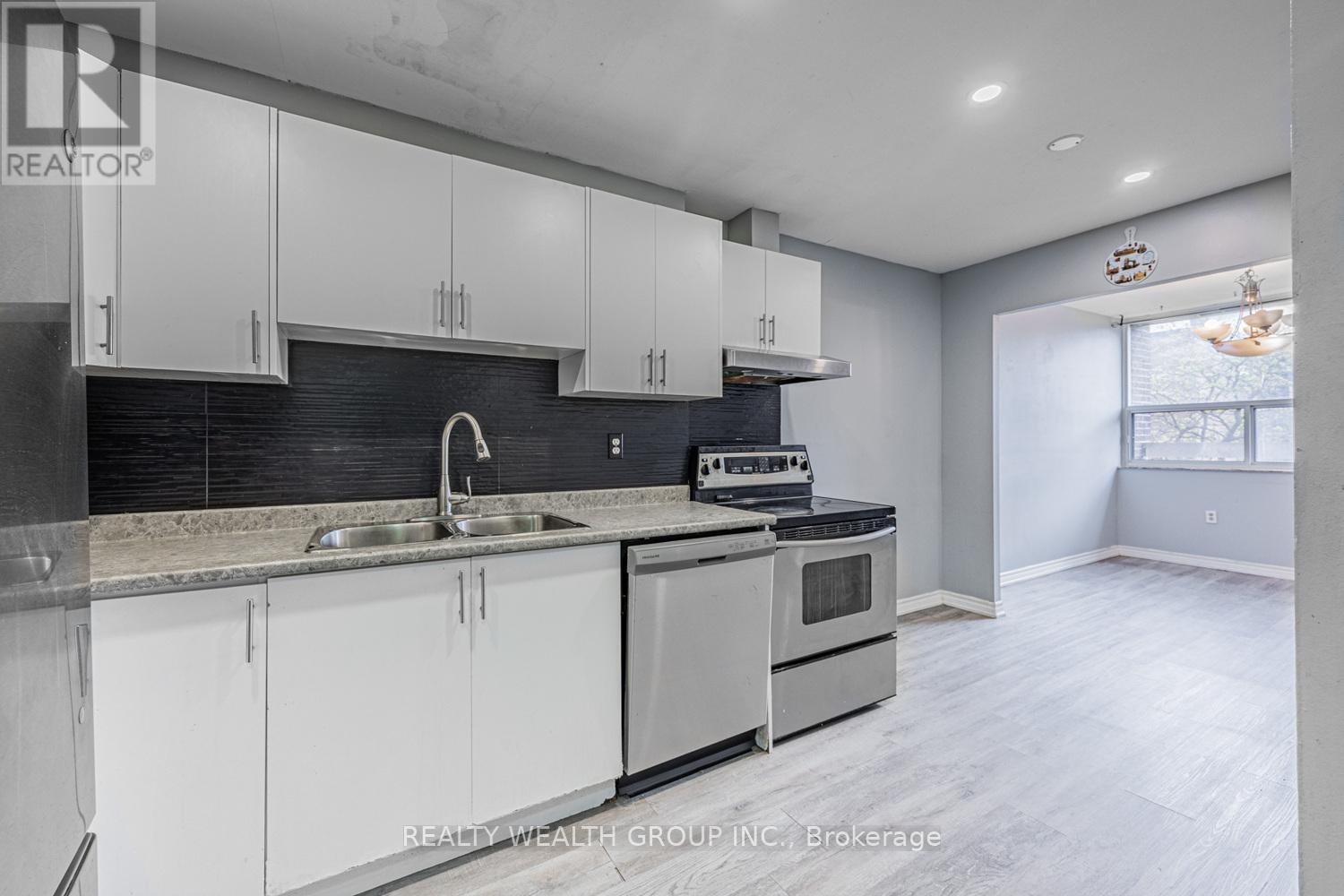 306 - 4062 LAWRENCE AVENUE, Toronto, Ontario