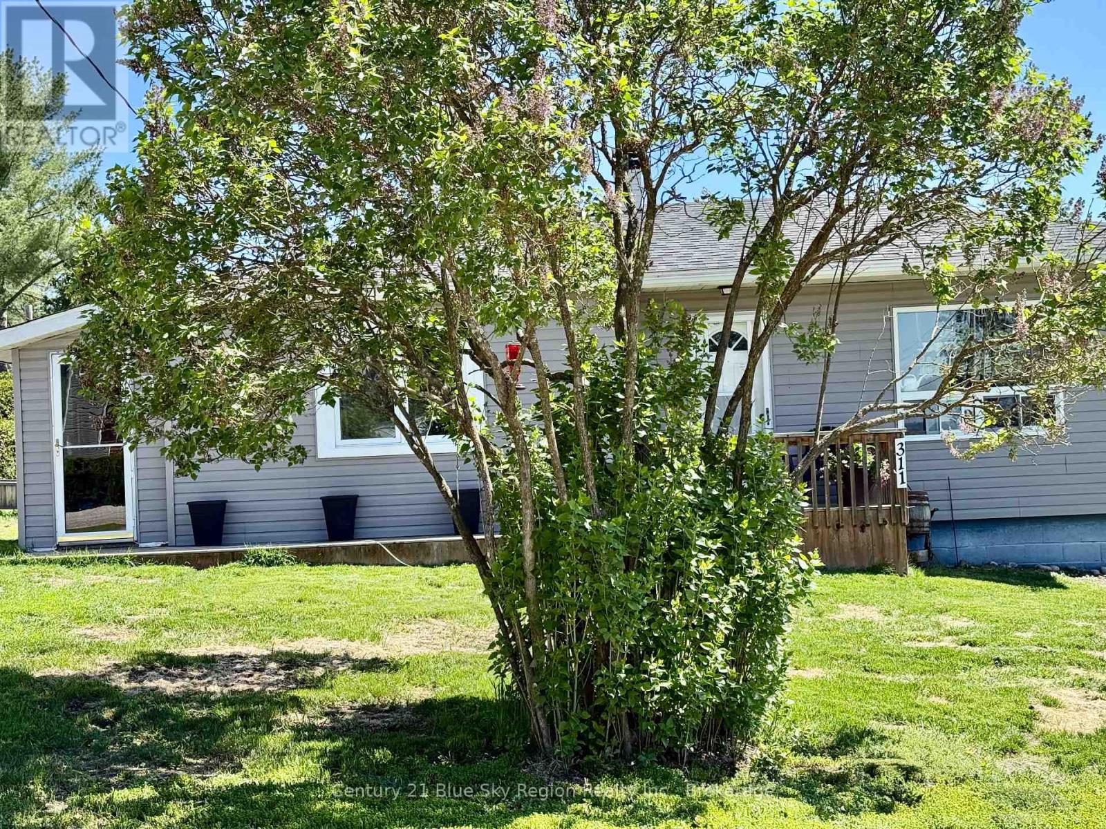 311 Seventh Street, Mattawa, Ontario  P0H 1V0 - Photo 3 - X12164709