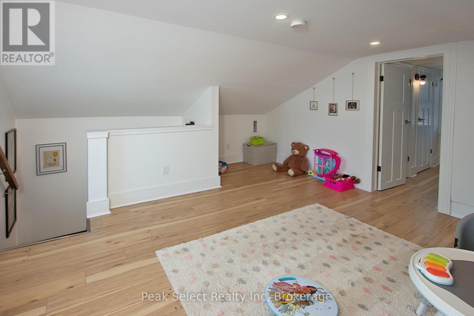 210 Jones Street W, St. Marys, Ontario  N4X 1B1 - Photo 19 - X12073019