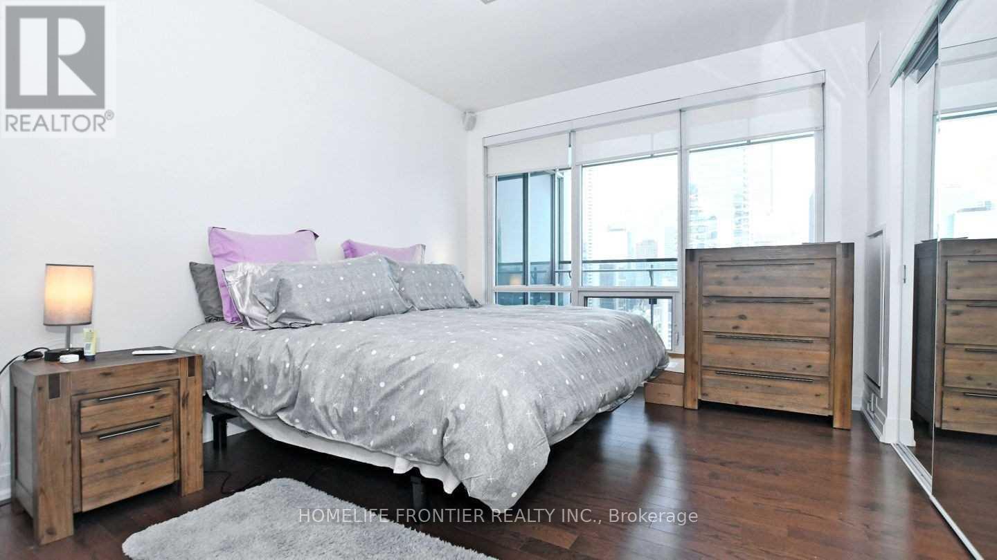 2512 - 80 John Street, Toronto, Ontario  M5V 3X4 - Photo 7 - C12162506