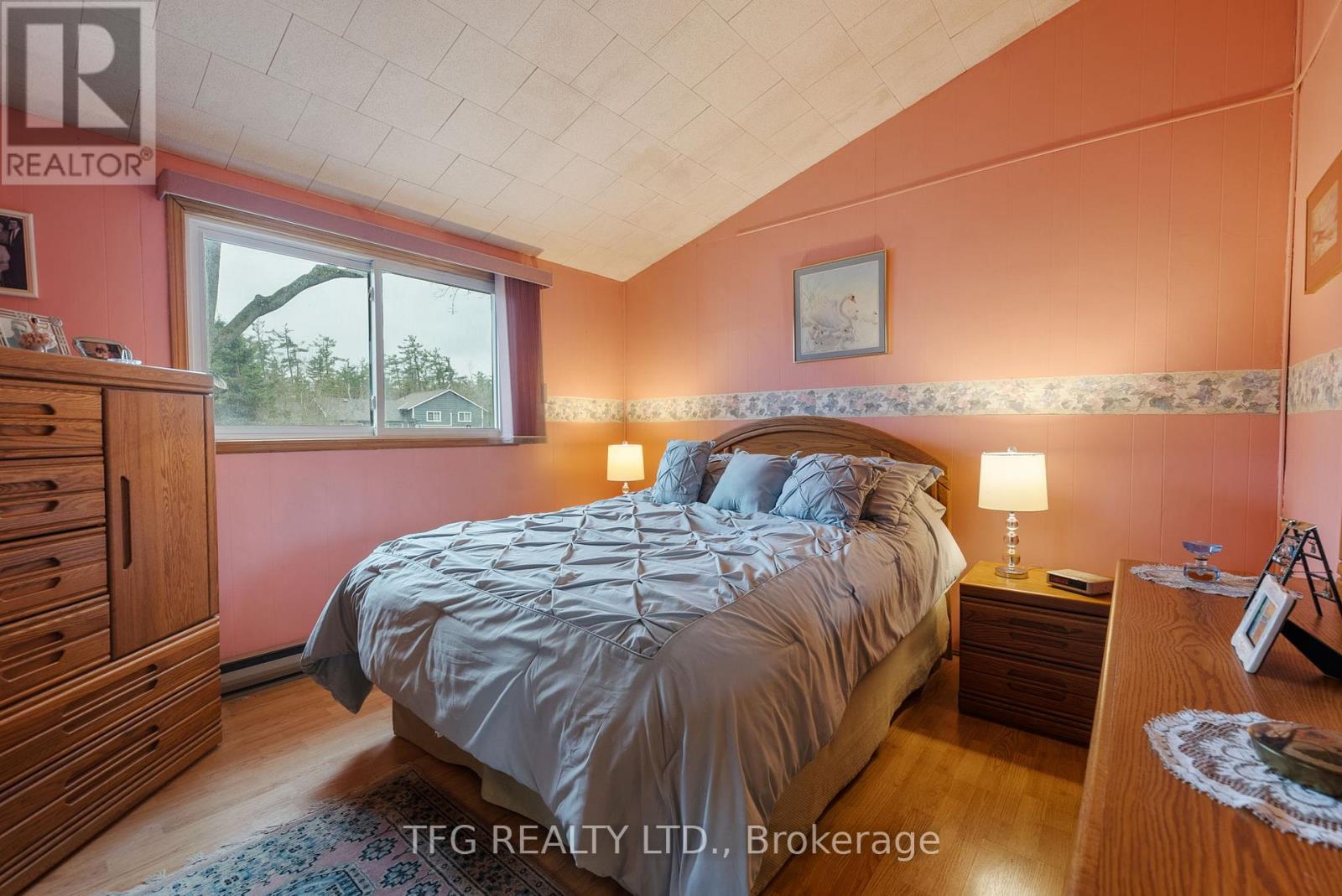 12 North Bayou Road, Kawartha Lakes, Ontario  K0M 1N0 - Photo 16 - X12100426