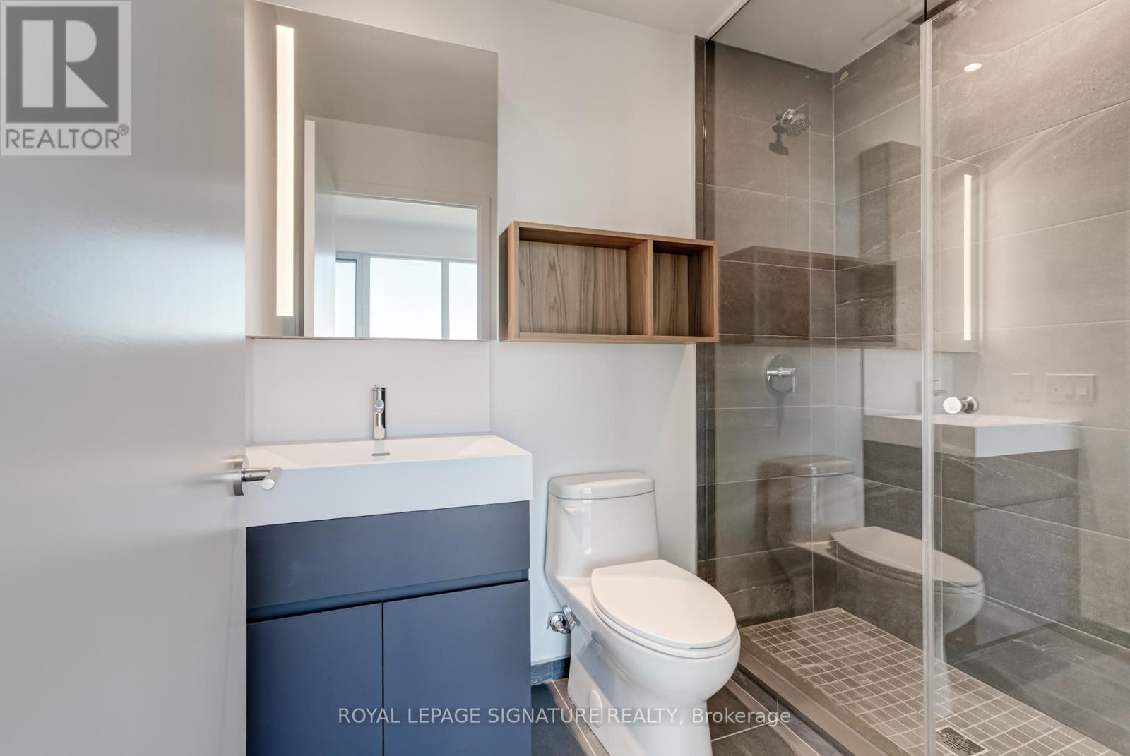 2707 - 39 Mary St Street, Barrie, Ontario  L4N 1S9 - Photo 24 - S12162267