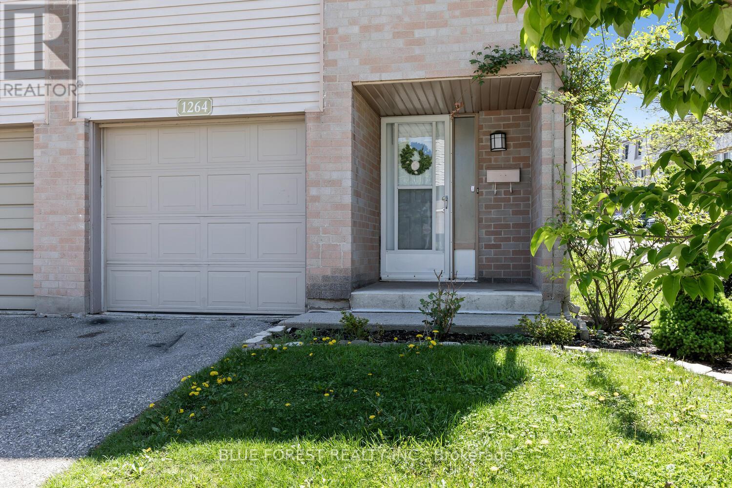 1264 Limberlost Road, London North, Ontario  N6G 3A5 - Photo 1 - X12164855