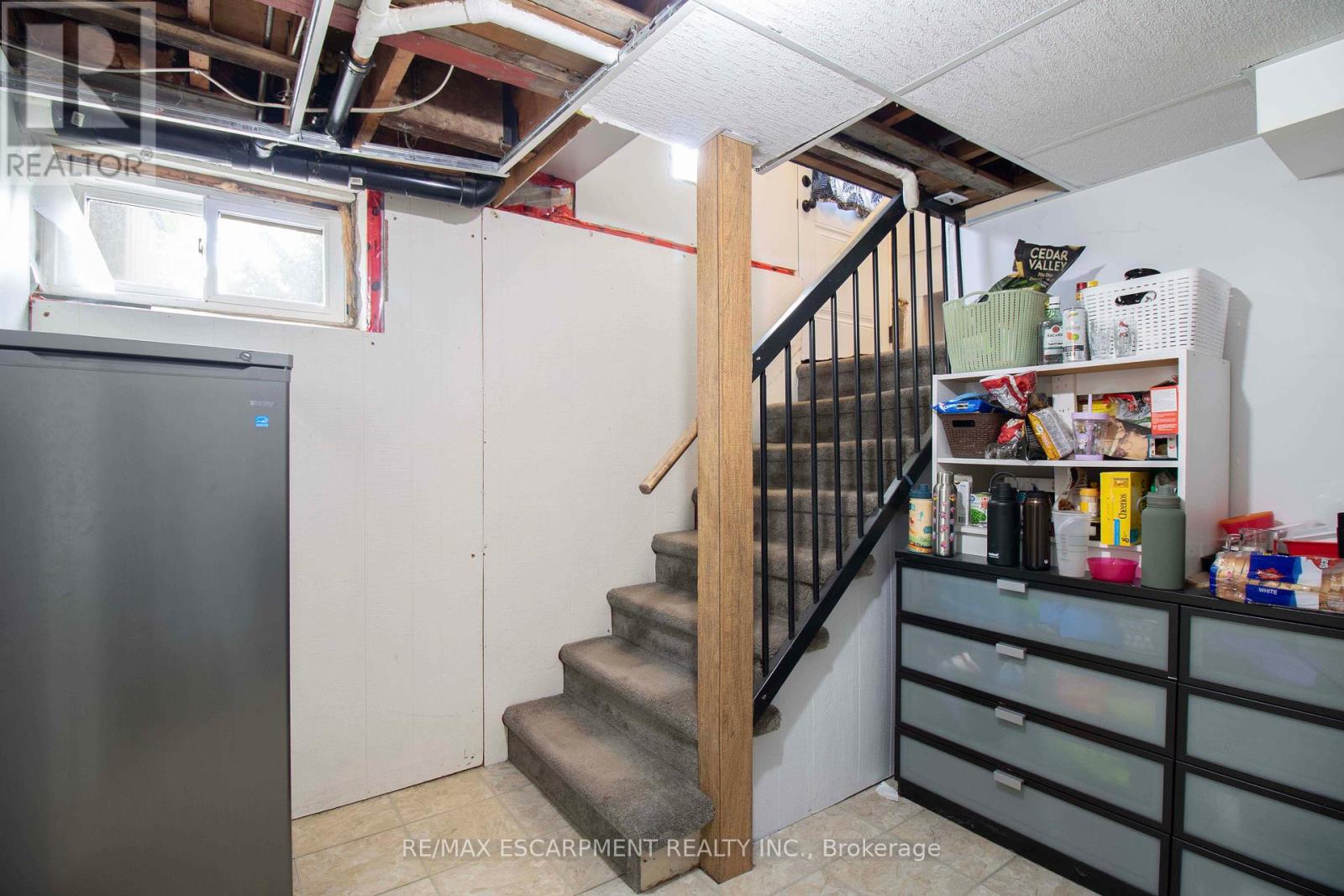 29 Masterson Avenue, St. Catharines, Ontario  L2T 3P2 - Photo 47 - X12140772