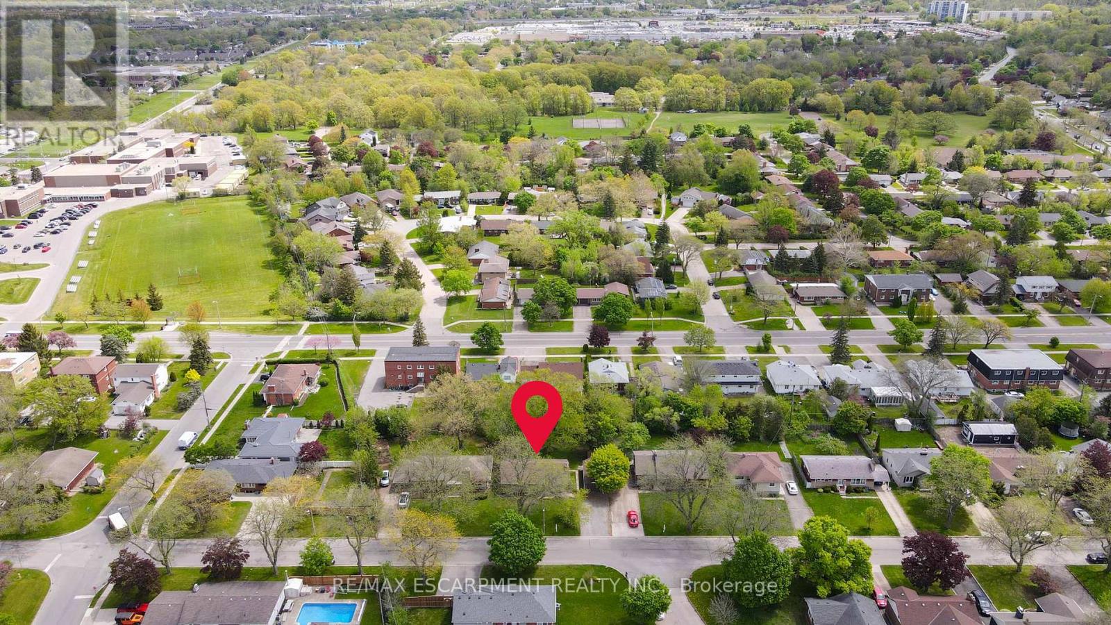 29 Masterson Avenue, St. Catharines, Ontario  L2T 3P2 - Photo 41 - X12140772