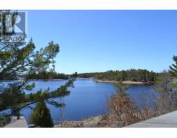 25 A 27 ISLAND, The Archipelago, Ontario