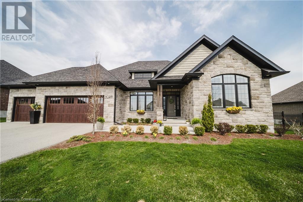 40 SUNSET HILLS Crescent, Maryhill, Ontario