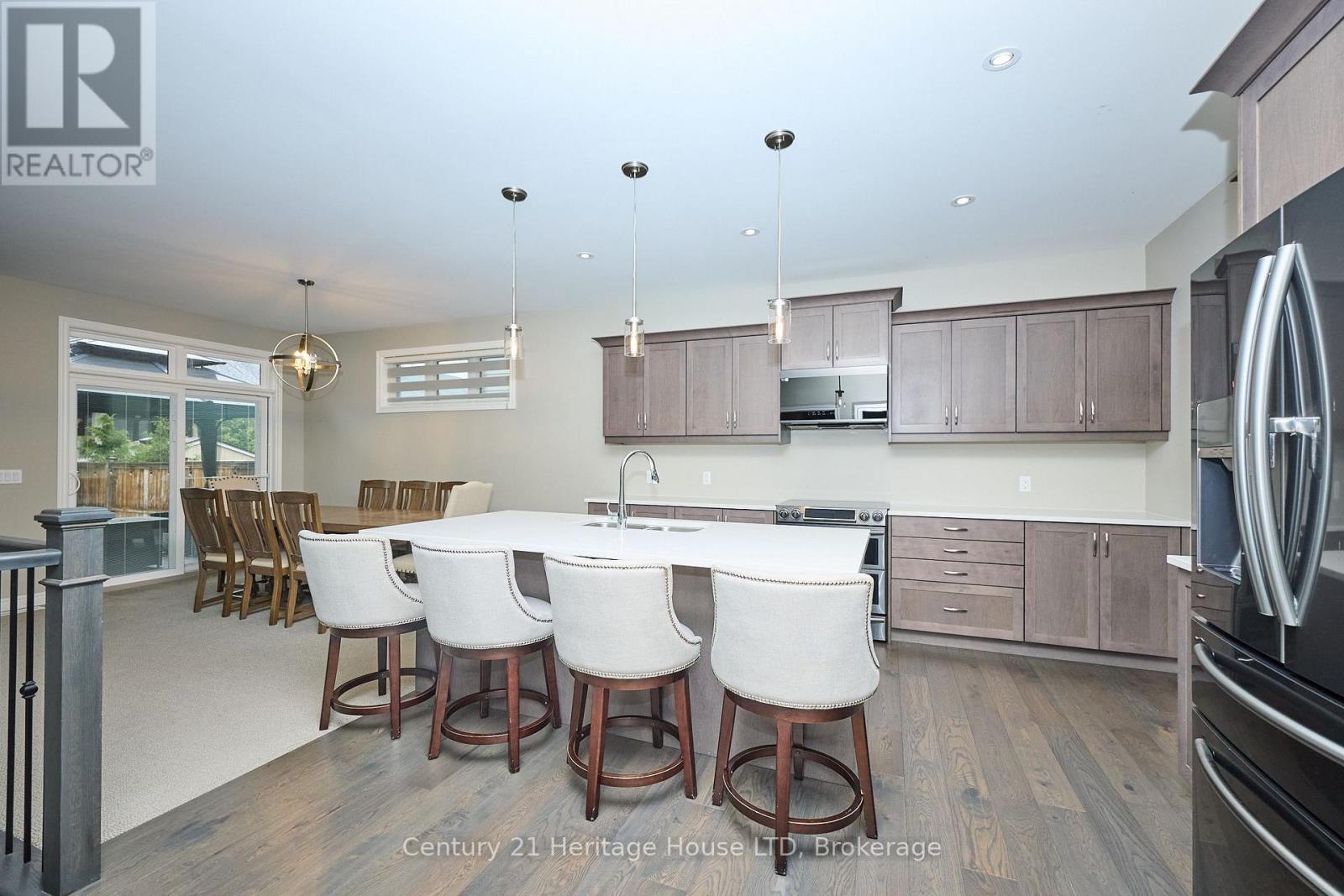 29 Mcfarland Street, Thorold, Ontario  L0S 1K0 - Photo 6 - X12164885