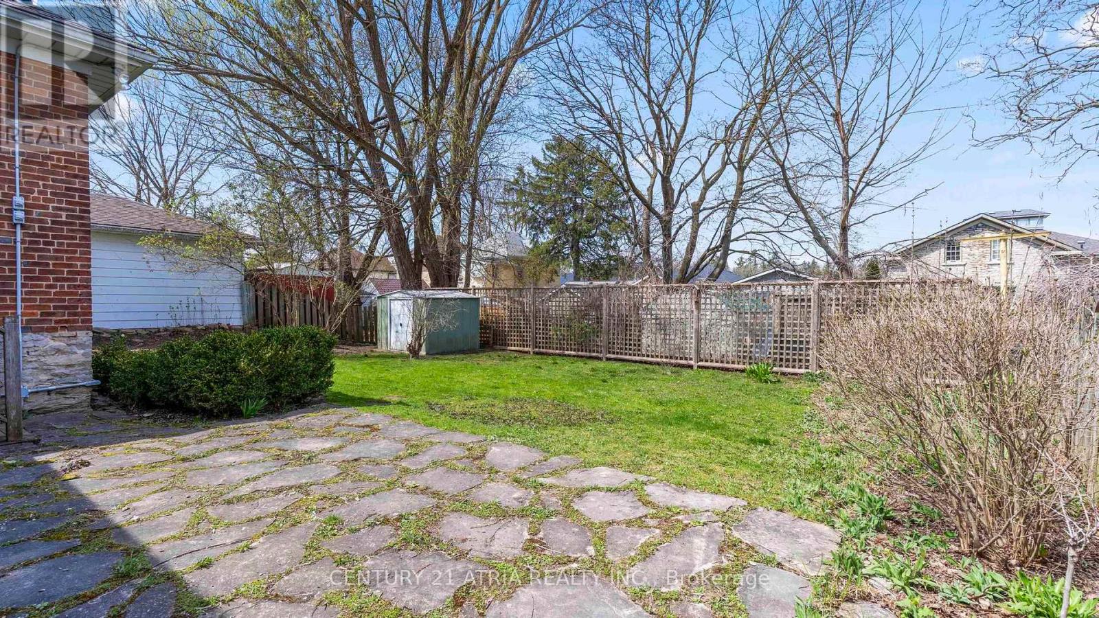 130 Wellington Street S, St. Marys, Ontario  N4X 1A6 - Photo 7 - X12163968