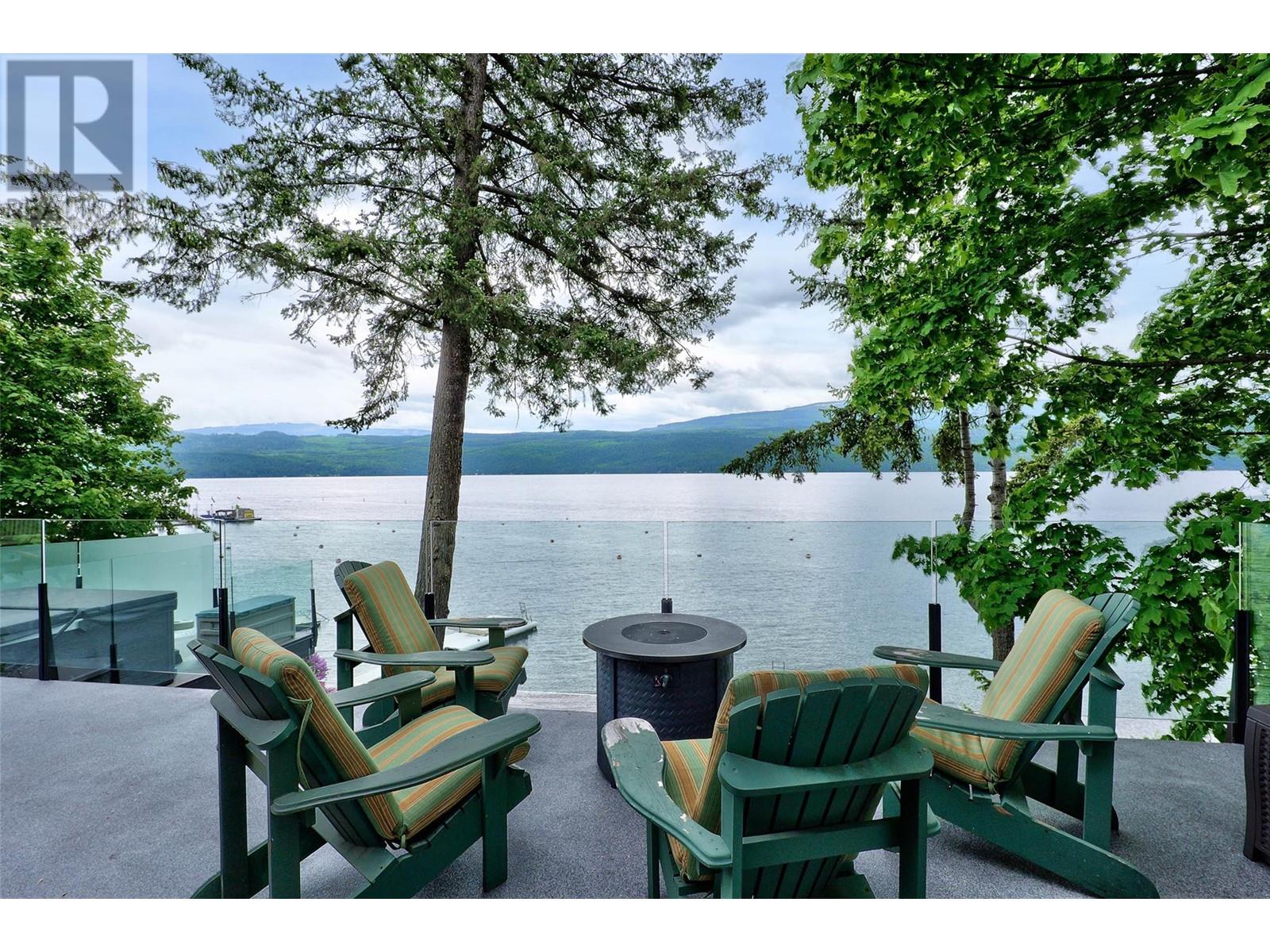 7720 SQUILAX ANGLEMONT Road, North Shuswap, BC V0E1M8