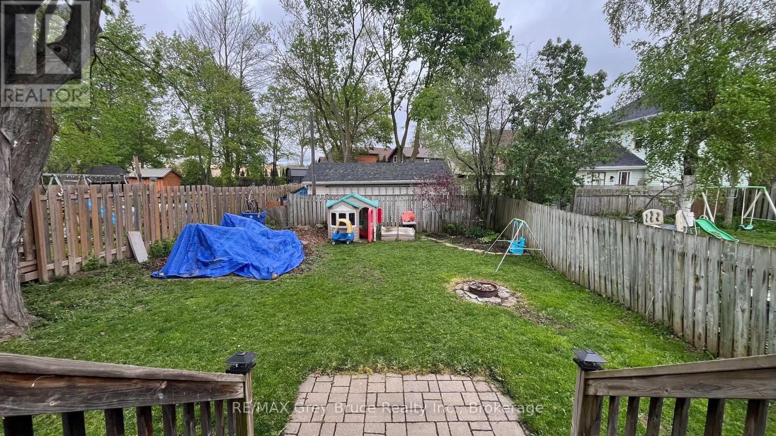 782 15th Street E, Owen Sound, Ontario  N4K 1X6 - Photo 23 - X12164815